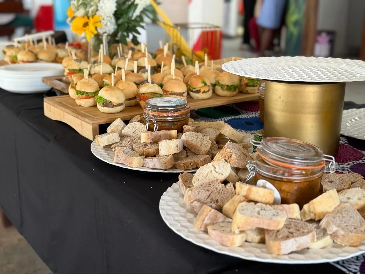 Buffet dressé pour un événement